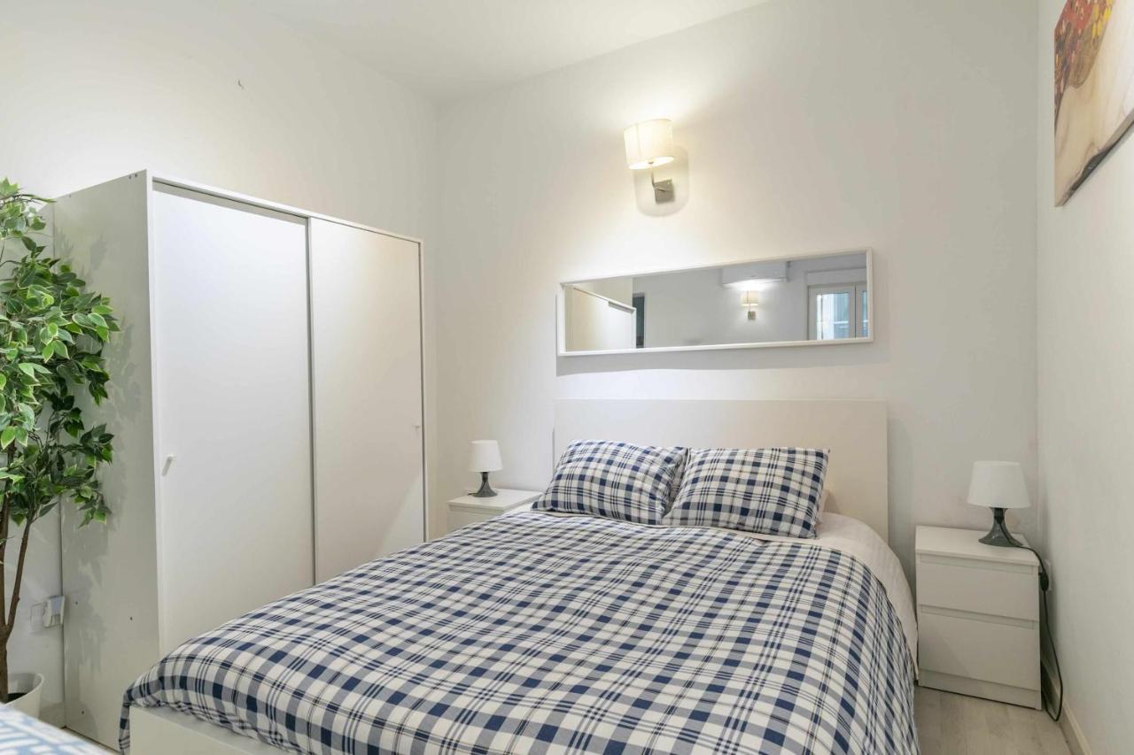 マドリードApartamento Centrico Y Confortableアパートメント エクステリア 写真